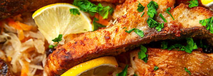 Karp z kiszoną kapustą i żurawiną